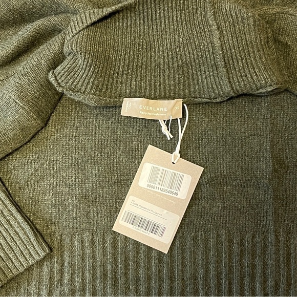 Everlane Cashmere Oversized Turtleneck Sweater Green Size XS #730 NWT - Picture 8 of 9